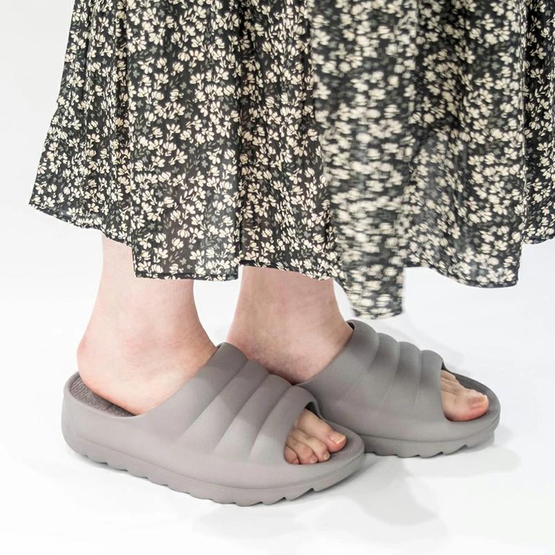 定価から２０％オフ！ TELIC テリックW-CLOUD ダブルクラウド リカバリーサンダル｜leicester｜10