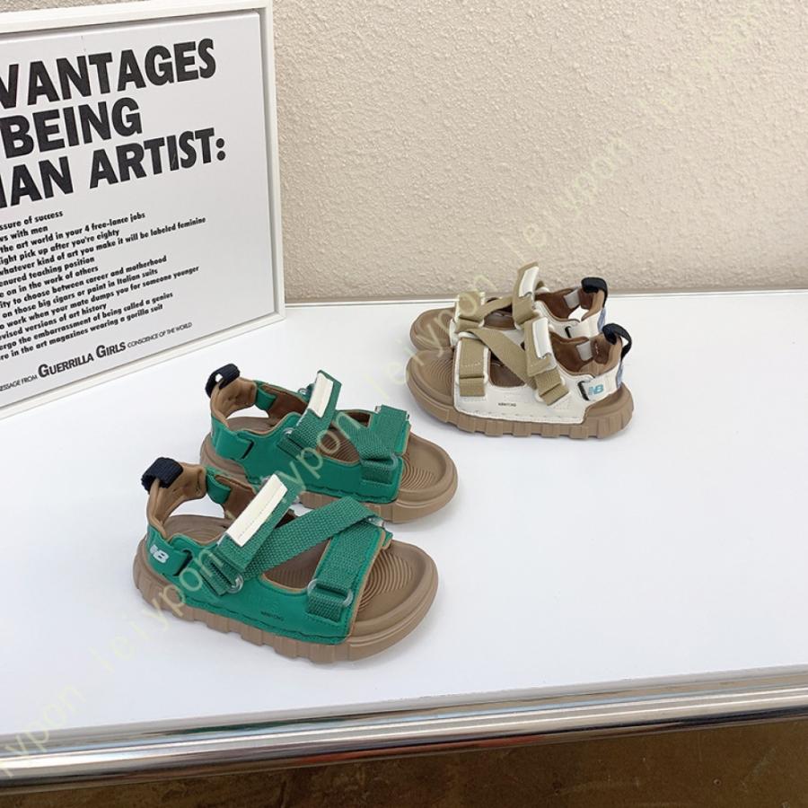 シンデレラシリーズ】RANDA クリスタルスポーツサンダル 透明