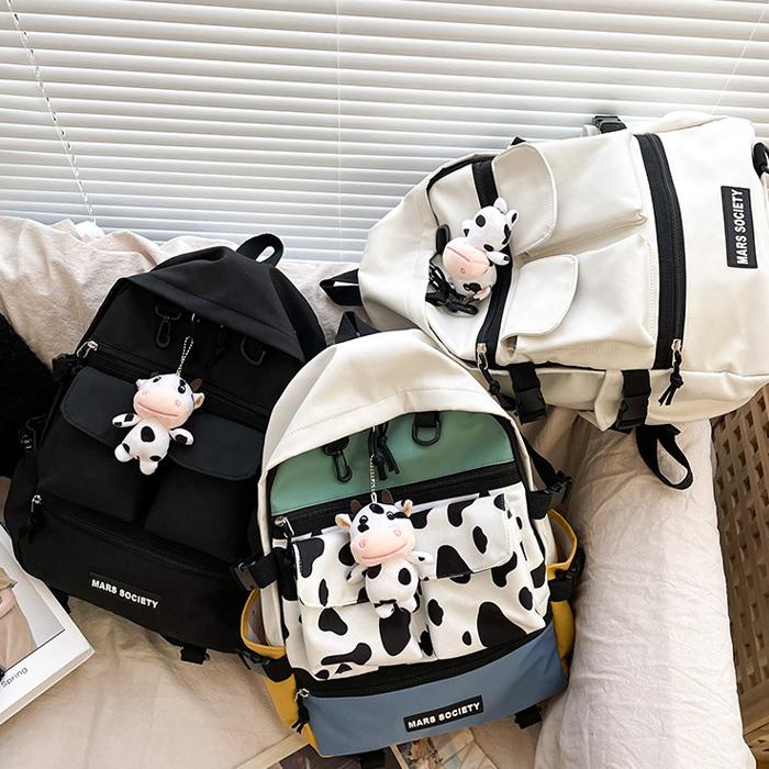 リュックサック レディース メンズ 軽量 鞄 Pc対応 ノート ラップトップ 大容量 ツートンカラー キーホルダー付き 通学通勤 高校生 女子高生 大学生 Cow柄 牛柄 Dy0919 Lem 通販 Yahoo ショッピング