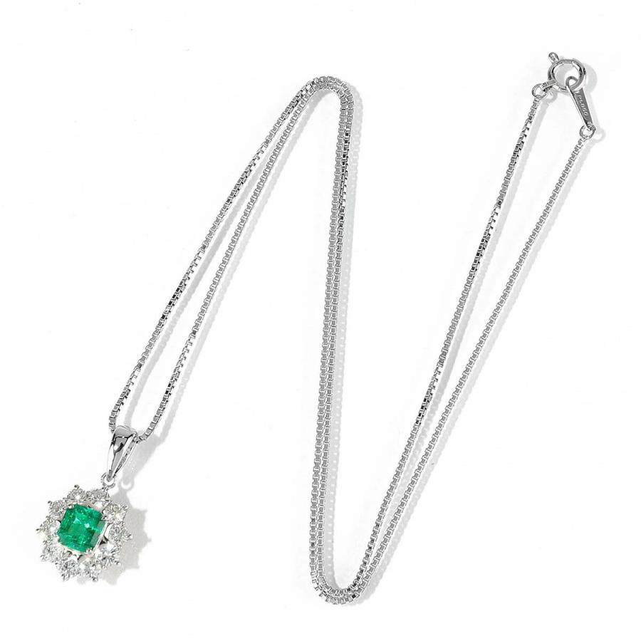 ヘイローペンダントネックレス エメラルド 0.63ct ダイヤモンド 0.68ct 