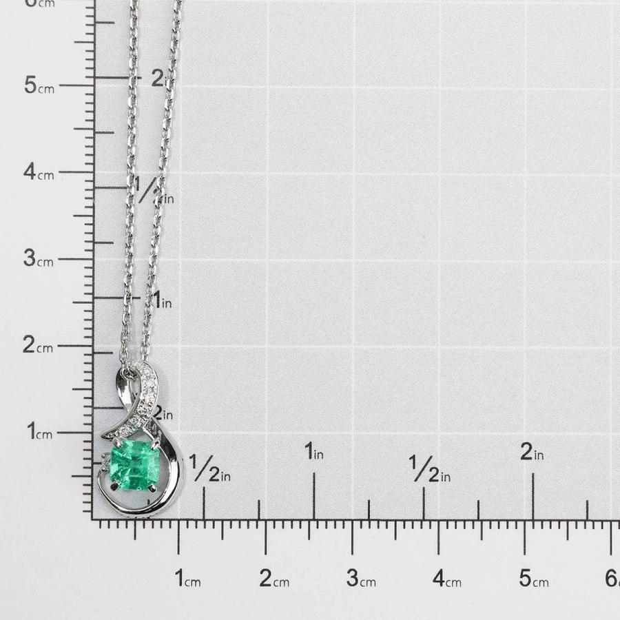 エメラルド 0.76ct ダイヤモンド プラチナ Pt900 ペンダントネックレス 