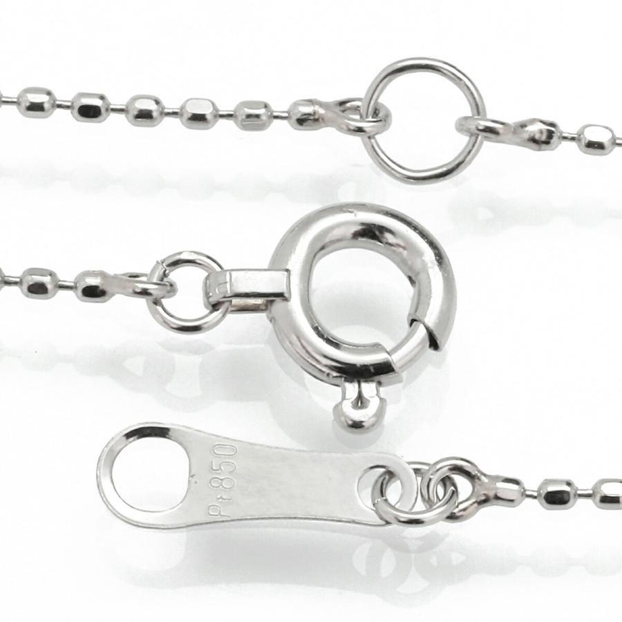 ヘイローデザインペンダントネックレス エメラルド 0.31ct