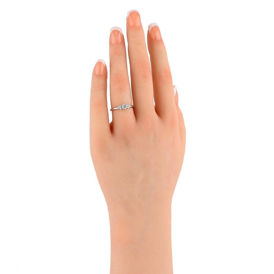 NINA RICCI（ニナ・リッチ） リング VSクラス ダイヤモンド 0.26ct