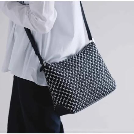 印傳屋（INDEN-YA） 印伝 8818 そよか ショルダーバッグ : インテリア