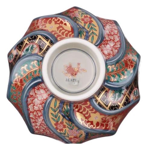 色絵祥瑞 捻り小鉢 |  | 02