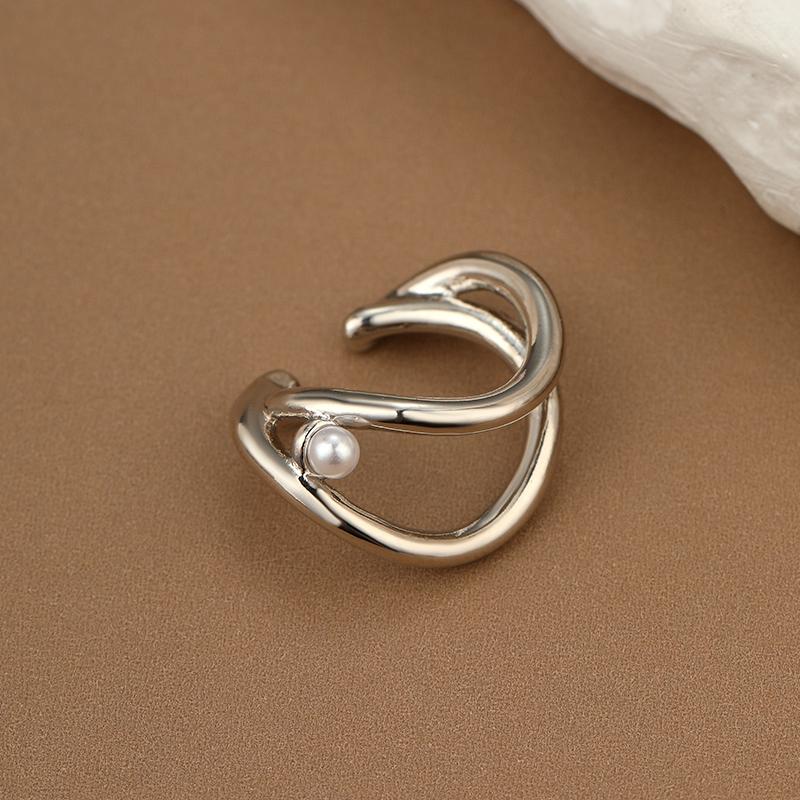 LEMOMO 【片耳用】イヤーカフ パール レイヤード イヤーカフス イヤカフ イヤリング 金属アレルギー対応 18K かわいい ジュエリー ゴールド シルバー 韓国 |  | 01