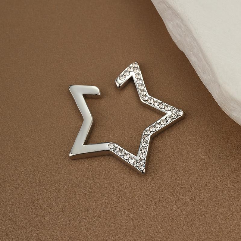 LEMOMO 【片耳用】イヤーカフ スター 星 イヤリング 金属アレルギー対応 18K 大人 かわいい ゴールド シルバーおしゃれ レディース インスタ 韓国 人気 トレンド |  | 01