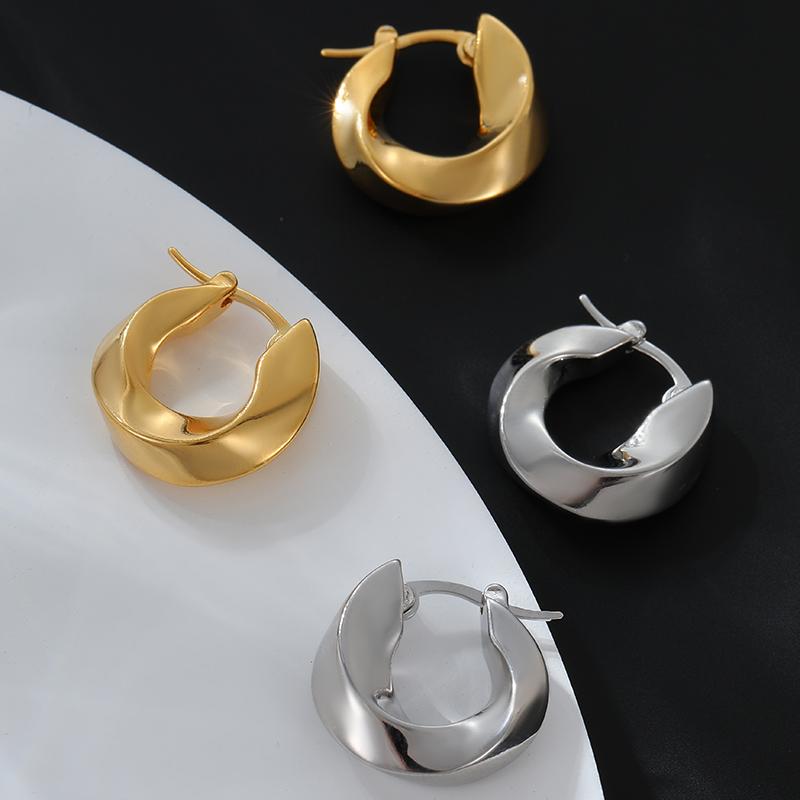 LEMOMO ピアス フープ 金属アレルギー ひねり ウェーブ くるくる ワンタッチ キャッチレス ニッケルフリー おしゃれ レディース インスタ 韓国 人気 |  | 04