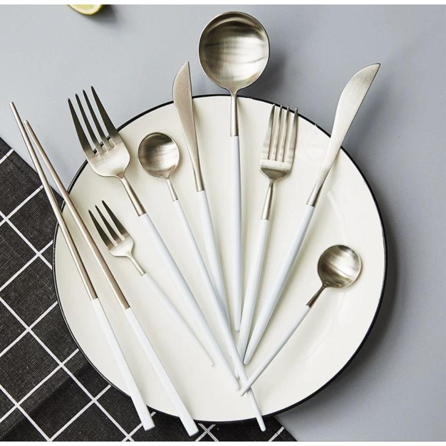 本日限定 10 オフ 新作 カトラリーセット５本 スプーン フォーク ナイフ 小スプーン 北欧 食器 基本3本 お箸 ケーキフォーク クチポール風 Cjmini5 100 Lemon D 通販 Yahoo ショッピング