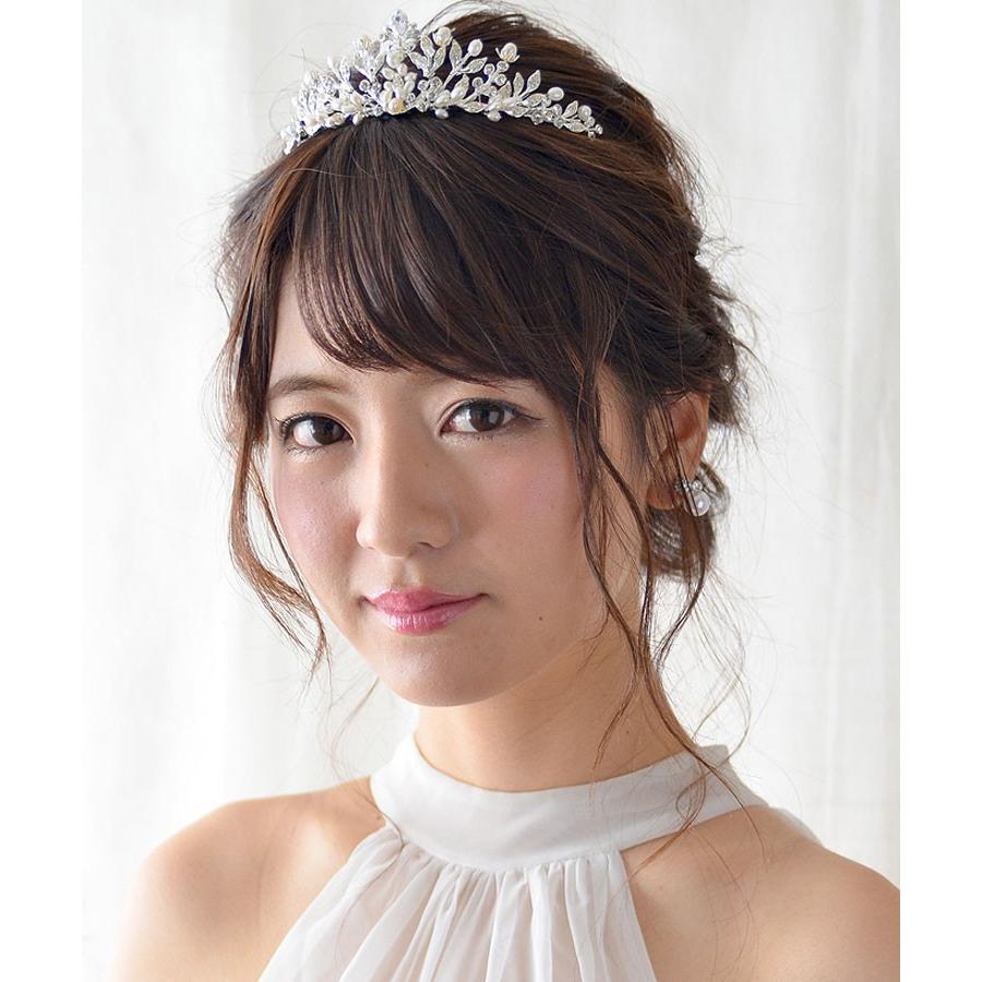 ティアラ ウェディング 結婚式 花嫁 クラウン 王冠 テイアラ ヘッドアクセサリー スワロフスキー パール シンフォニー 020404901 ウエディング専門店 ミュゼ 通販 Yahoo ショッピング