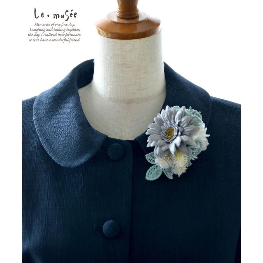 コサージュ 入学 入園式 親 卒業式 結婚式 おしゃれ フォーマル 親族 卒園式 レース グレイガーベラ 青 |  | 01