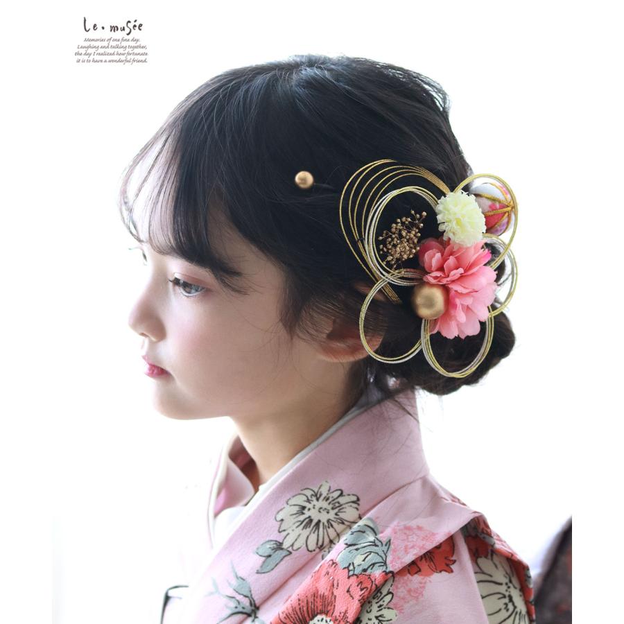 七五三 髪飾り 水引きフラワーと桃色ボール| 753 花 ヘッドドレス 3歳