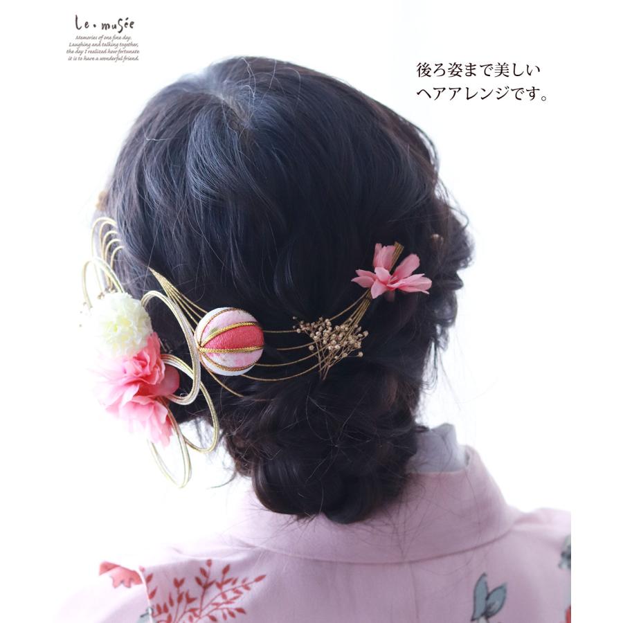 七五三 髪飾り 水引きフラワーと桃色ボール| 753 花 ヘッドドレス 3歳