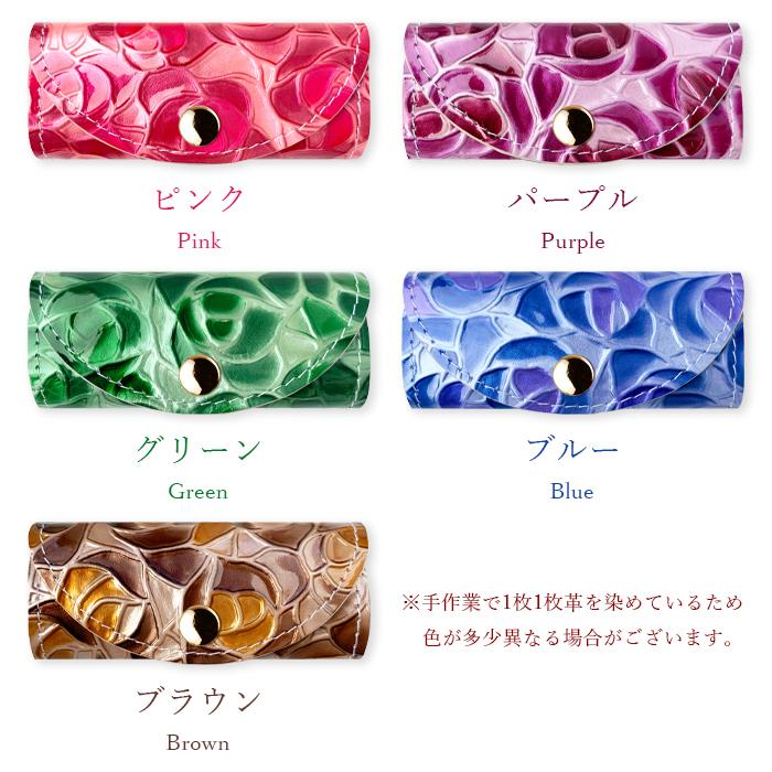 美品✨　アナスイ　4連キーケース　ヴィンテージローズ　黒　エンボス　金具ロゴ 美品✨ アナスイ 4連キーケース ヴィンテージローズ 黒 エンボス