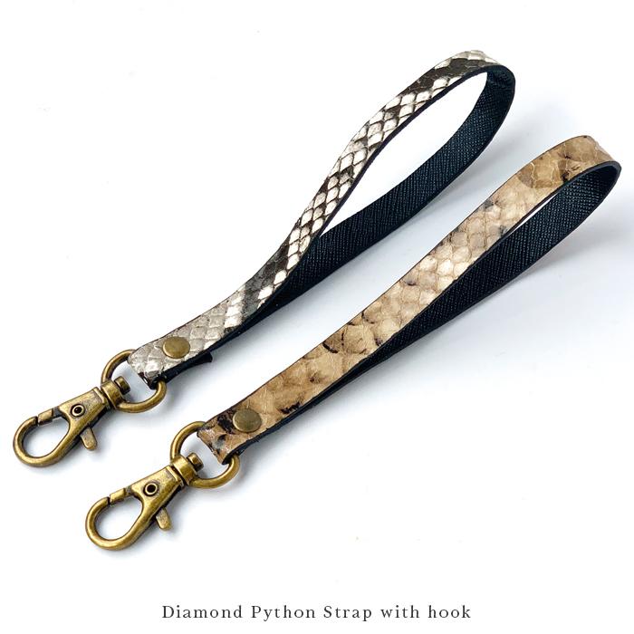 ストラップ 本革 ダイヤモンド パイソン ナスカン付き 携帯ストラップ