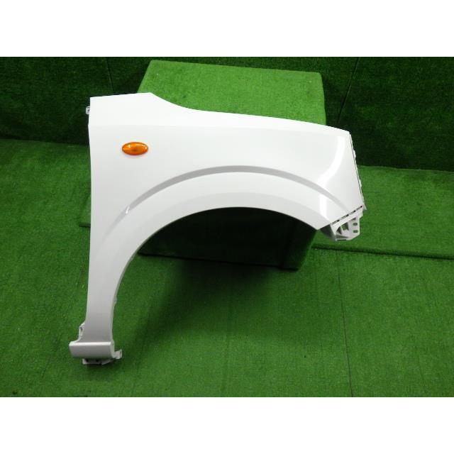 アルト HBD-HA36V 右Fフェンダー 26U   57611-74P05  7945 | アルト