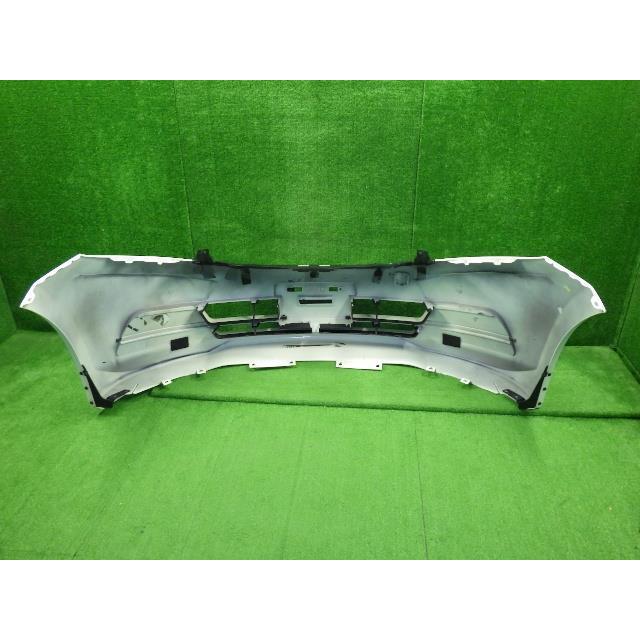 ノート DBA-E12 FバンパーASSY QAB  62022-8A00X 62022-8A00D  7952 | ノート | 04