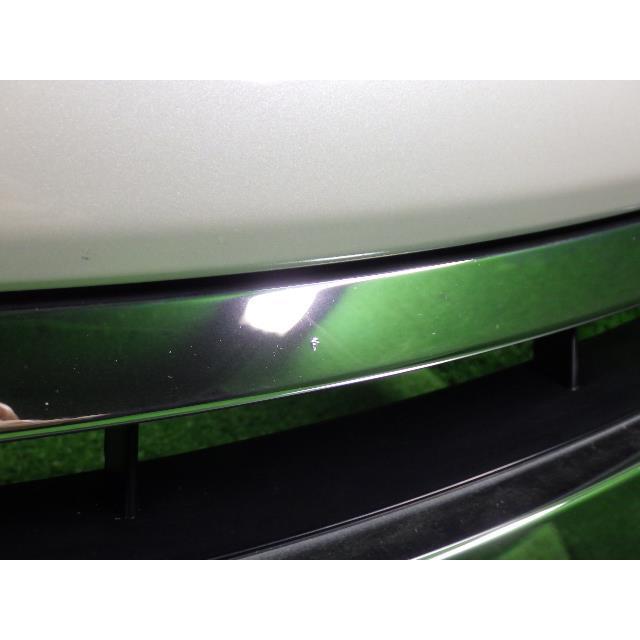 ノート DBA-E12 ラジエータグリル QAB  62320-3VA1B 62310-8A00A  7952 | ノート | 01