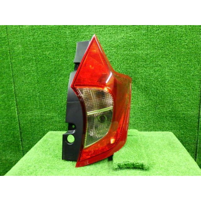 ノート DBA-E12 右テールランプ QAB  D117 26550-3VA5B  7952 | ノート