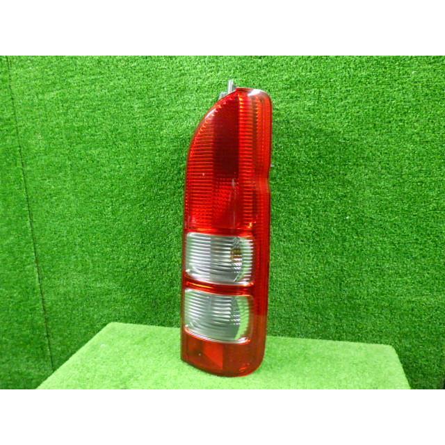 ハイエース LDF-KDH206K 右テールランプ 058  コイト 26-120 81550-26201 81550-26202 7974 | ハイエース | 01