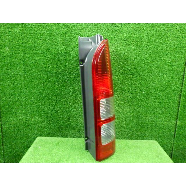 ハイエース LDF-KDH206K 右テールランプ 058  コイト 26-120 81550-26201 81550-26202 7974 | ハイエース | 02