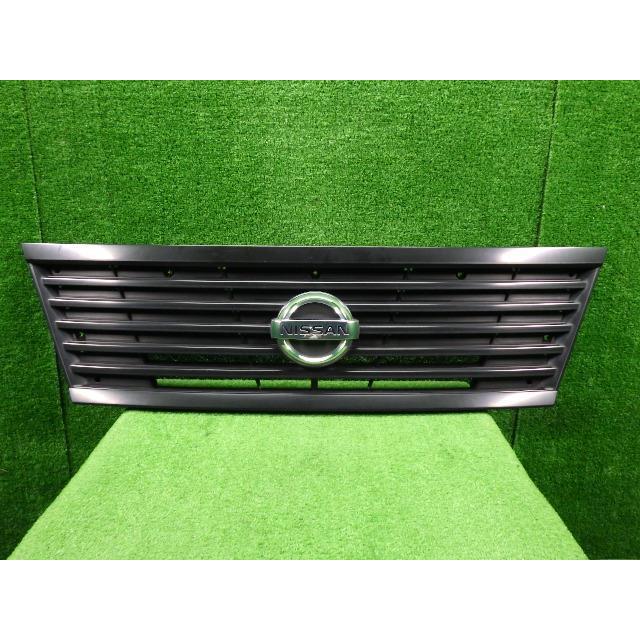 キャラバン CBA-SGE25 ラジエータグリル  黒無塗装   62310-VX50A  8079 | 