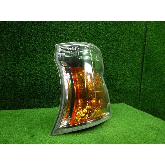 キャラバン CBA-SGE25 左クリアランスランプ QM1  コイト 210-24880　 26115-VX50B  8079 |  | 01