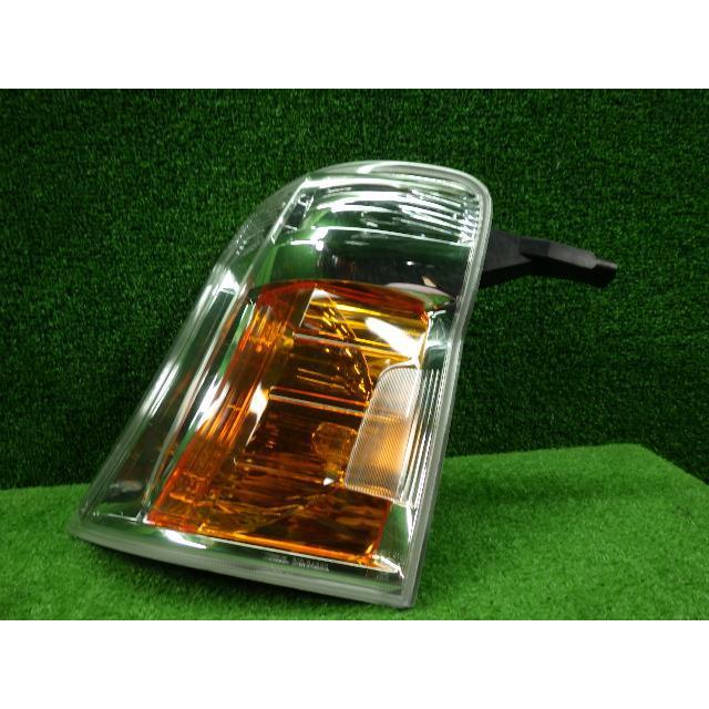 キャラバン CBA-SGE25 左クリアランスランプ QM1  コイト 210-24880　 26115-VX50B  8079 |  | 02