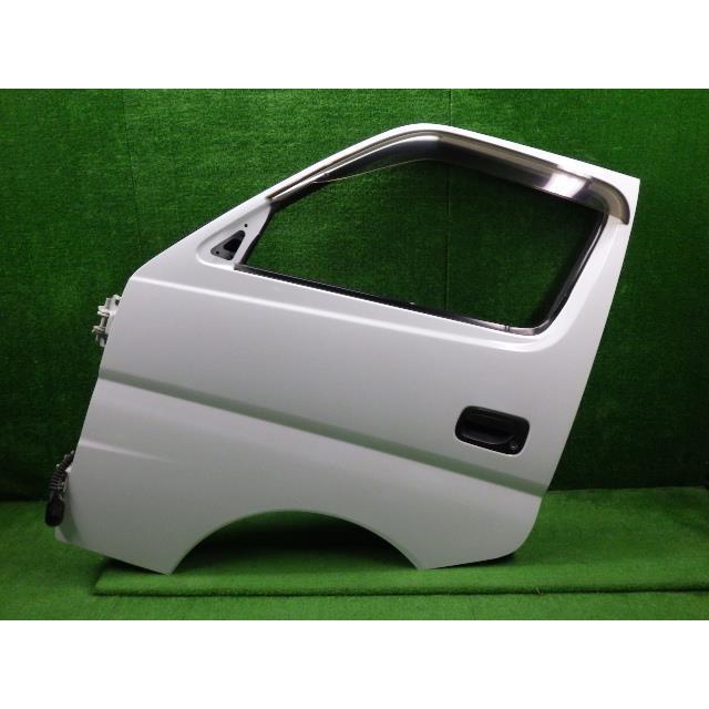 キャラバン CBA-SGE25 左FドアASSY QM1 白  PW/ H0101-VW5MM  8079 | 