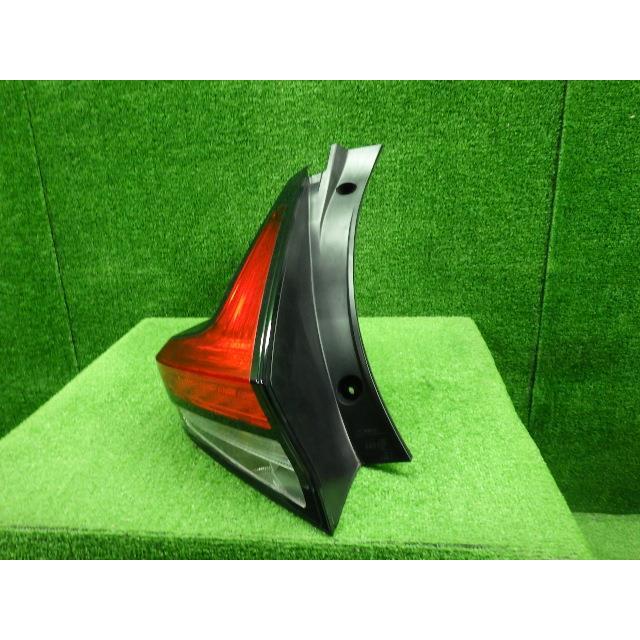 リーフ ZAA-ZE1 左テールランプ   イチコ D212 26555-5SK0B 26555-5SK0A 8145 | リーフ | 02