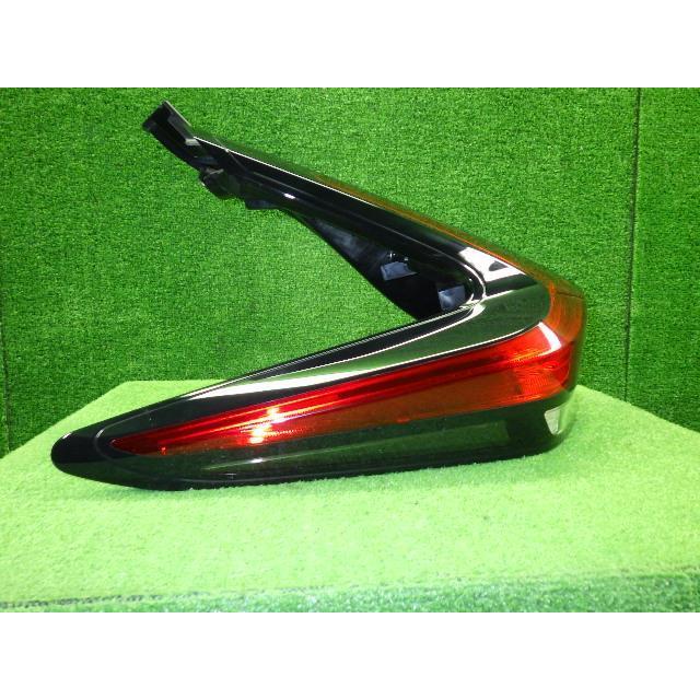 リーフ ZAA-ZE1 左テールランプ   イチコ D212 26555-5SK0B 26555-5SK0A 8145 | リーフ | 04
