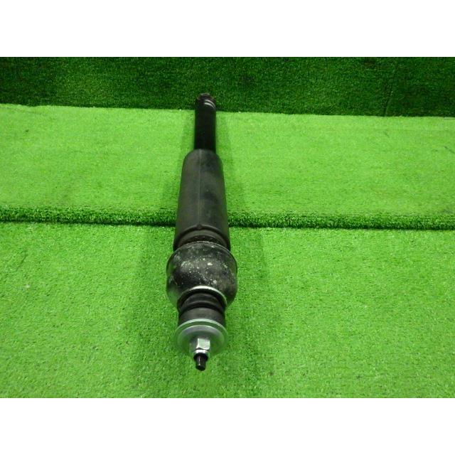 リーフ ZAA-ZE1 右Rショックアブソーバー    56210-5SK1A F6210-5SK1A  8145 | リーフ | 01