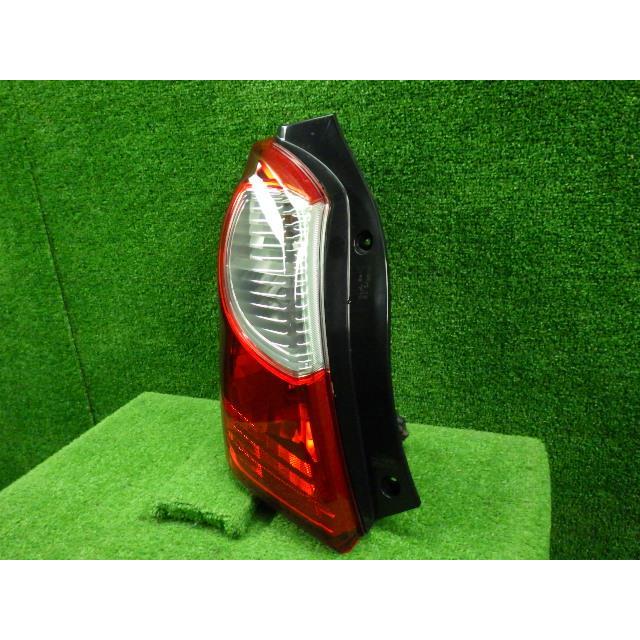 アルト DBA-HA25S 左テールランプ   トウカイ 85603-64L0 35670-64L00  8159 | アルト | 02