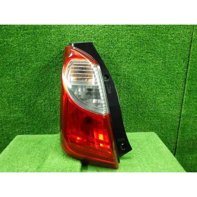 アルト HBD-HA25V 左テールランプ   トウカイ  35670-64L00  8246 | アルト