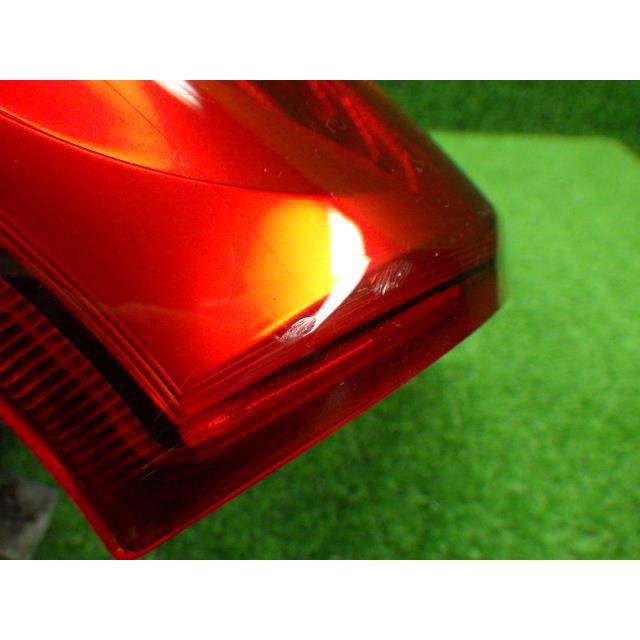 アルト HBD-HA25V 左テールランプ   トウカイ  35670-64L00  8246 | アルト | 01