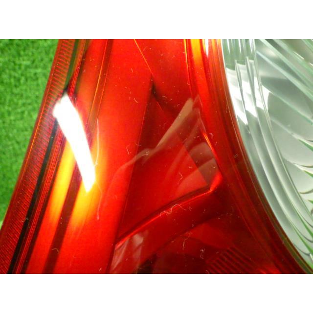 アルト HBD-HA25V 左テールランプ   トウカイ  35670-64L00  8246 | アルト | 03