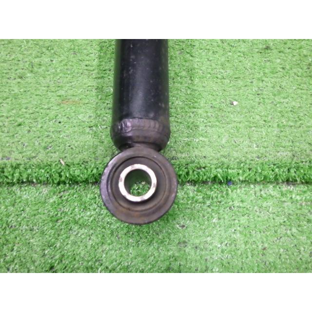 ルークス DBA-ML21S 右Rショックアブソーバー サビ少々 56210-4A00J 41800-82K00 8271 |  | 03