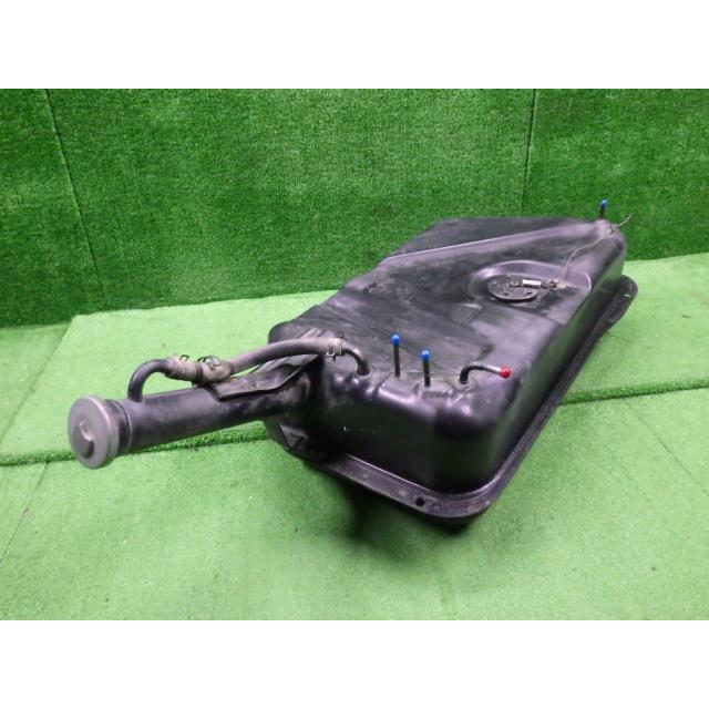 キャリィ V-DD51T フューエルタンク     89101-51FF0  8277 | キャリイ | 03