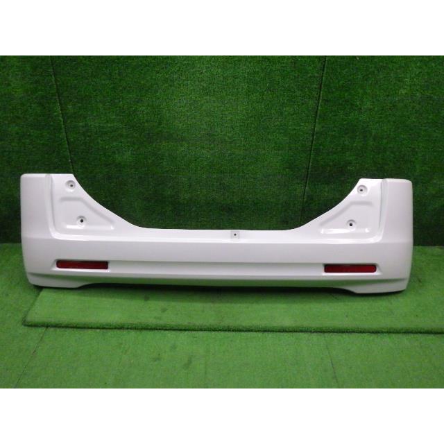 スペーシア DBA-MK32S RバンパーASSY Z7T 白パール 71811-81M00-Z7T