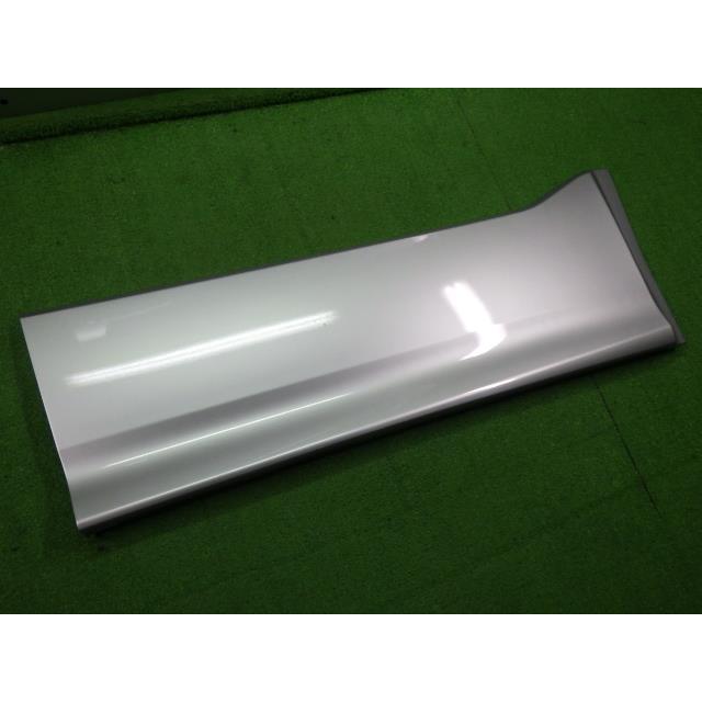 ノア DBA-ZRR85W 右FドアASSY 1F7 銀   67001-28260  8393 | NOAH | 03