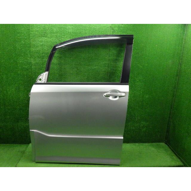 ノア DBA-ZRR85W 左FドアASSY 1F7 銀   67002-28280  8393 | NOAH