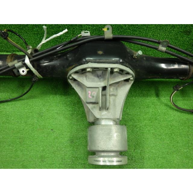 ジャスティ DBA-M910F RアクスルホーシングASSY アーム付/ドラム付 