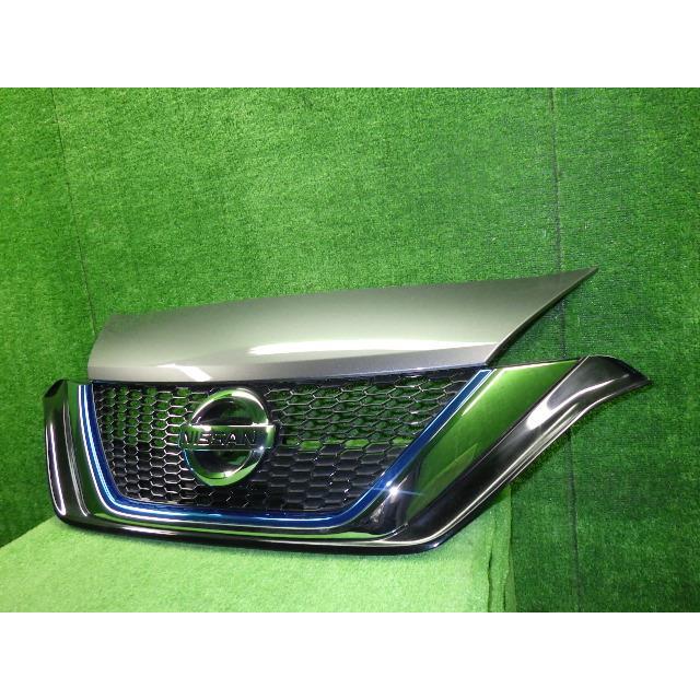 ノート DAA-HE12 ラジエータグリル KAD ガンメタリック  カメラ付/カラーパネル付 62310-5WK6B 62320-5WJ0C 8522 | ノート | 03