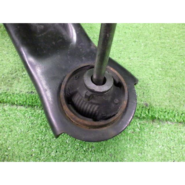 セレナ DBA-NC26 右Fロアアーム    49,220キロ物 54500-5TA0A 54500-EN00B 8567 | セレナ | 01