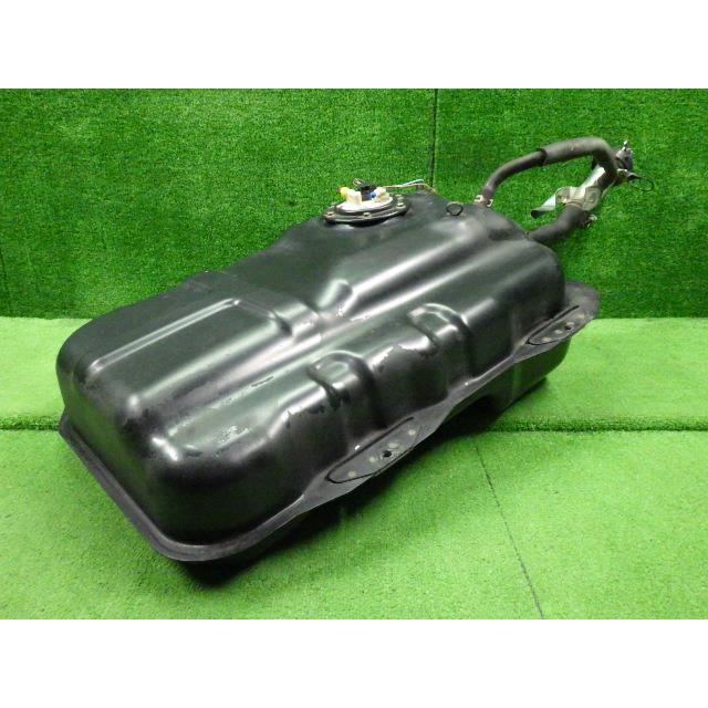 キャリィ EBD-DA16T フューエルタンク     89101-82M00 15100-56831 8651 | キャリイ | 01