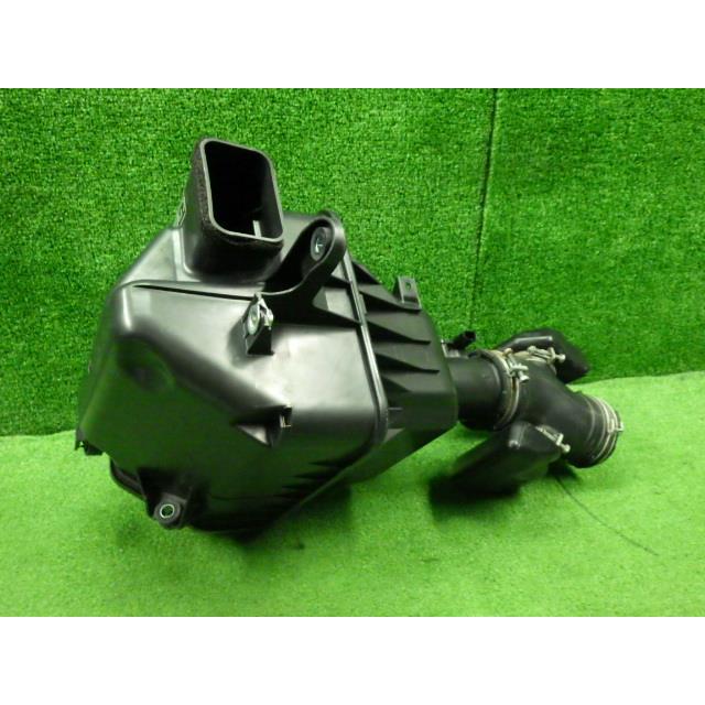 ハイエース 3DF-GDH206V エアクリーナーASSY 17700-11A01 17080