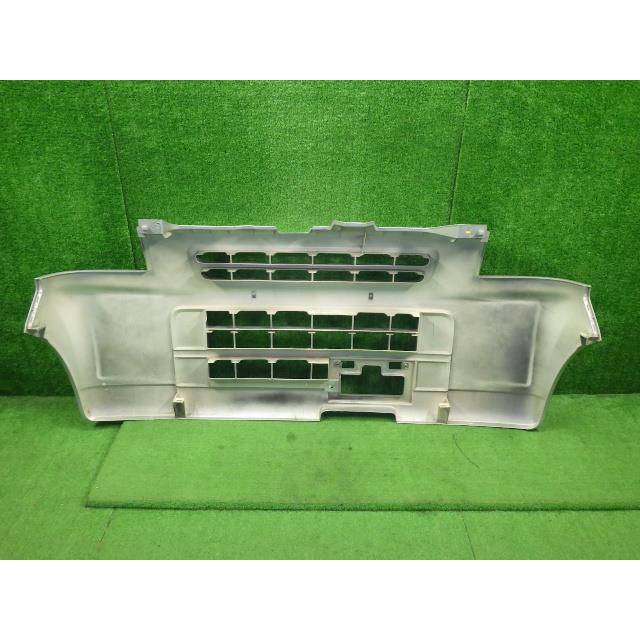 NV100クリッパー HBD-DR64V FバンパーASSY Z2S    F2022-4A30B  8687 |  | 04