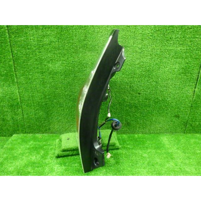 アクア DAA-NHP10 左テールランプ 81561-52D01 8762 : リプロ企画