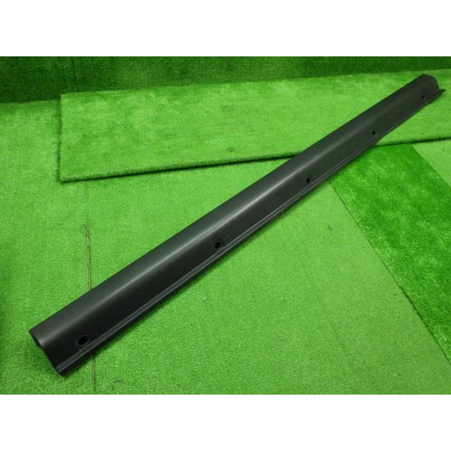 ハスラー DBA-MR31S 右サイドステップ   無塗装/ 77231-65P0 77230-65P00-5PK  8829 | ハスラー | 03