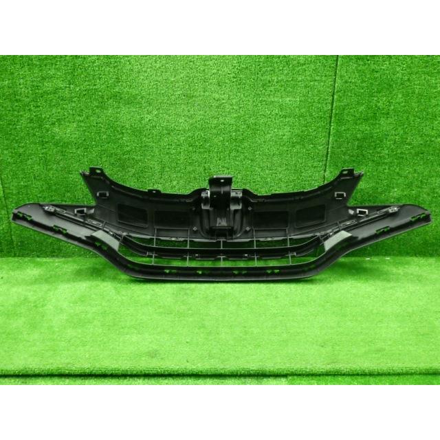 フィット DAA-GP5 ラジエータグリル 71120-T5C-003 8845 : リプロ企画